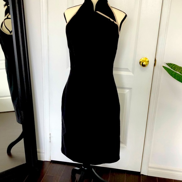 Black sophisticated Dress - Picture 1 of 4